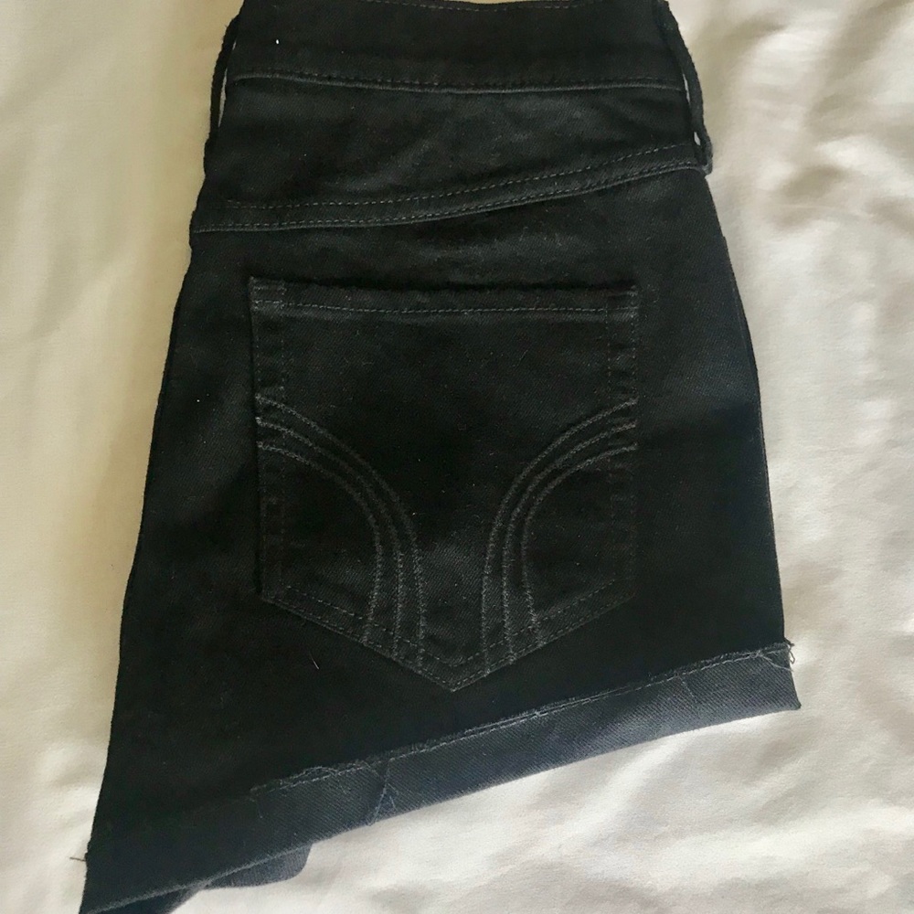 Short - Picture 3 of 5